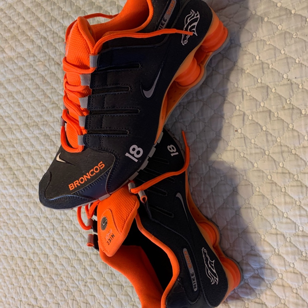Denver Broncos Nike Shox